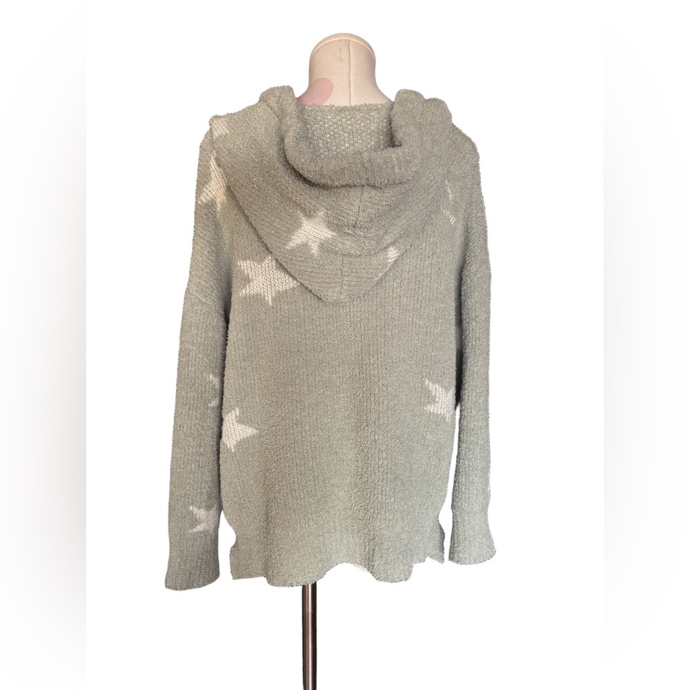 Cozy Lounge Boho – POL Sage Green Star Hooded Sweater – Estimated L - Picture 4 of 6